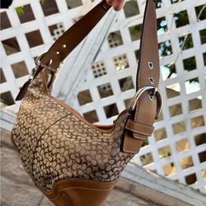 🖤Coach Y2K Brown and Black Signature Shoulder Bags🤎